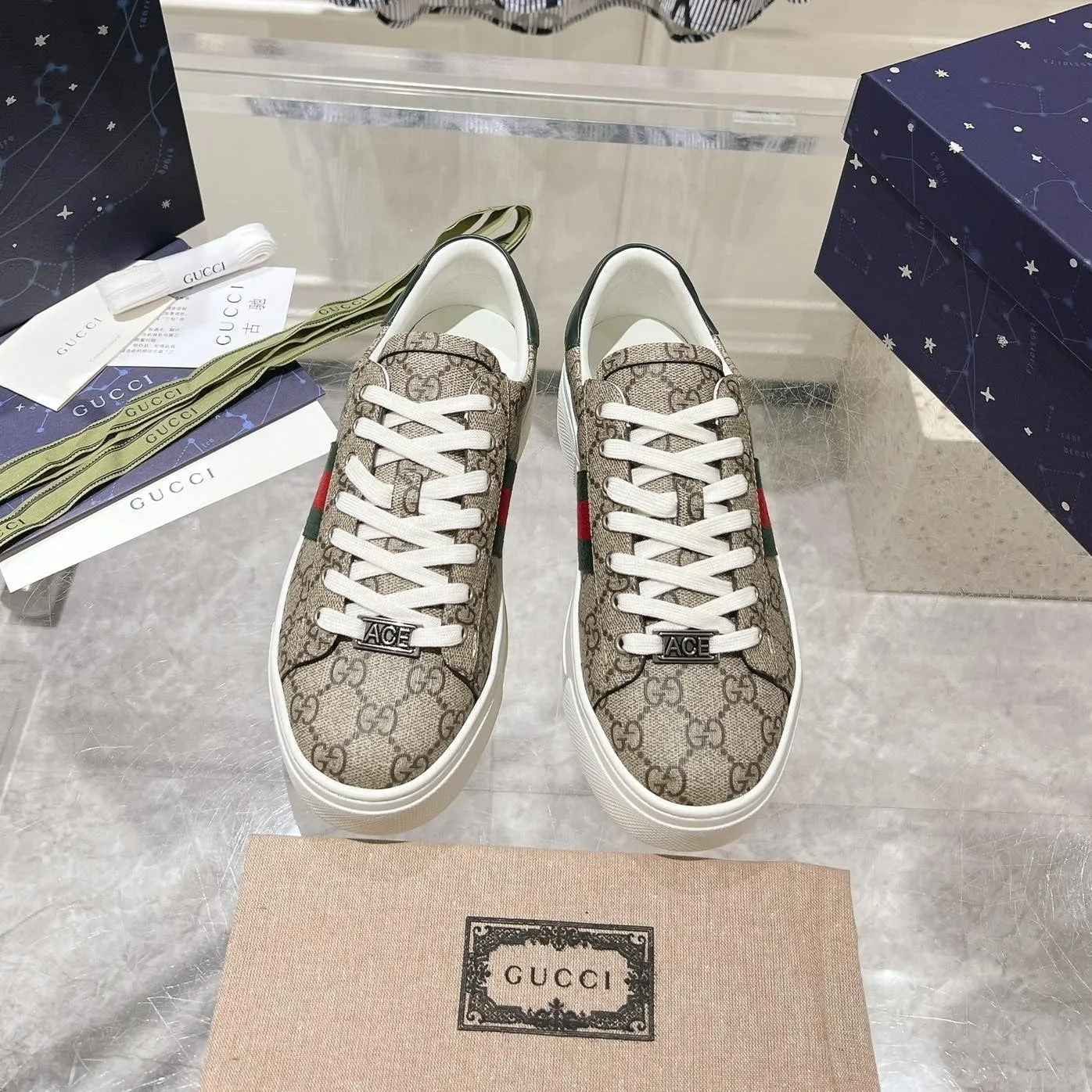 ACE LIGHT Voice-controlled TRAINER SUPREME GG CALFSKIN Client-focused 30 BROWN Gucci
