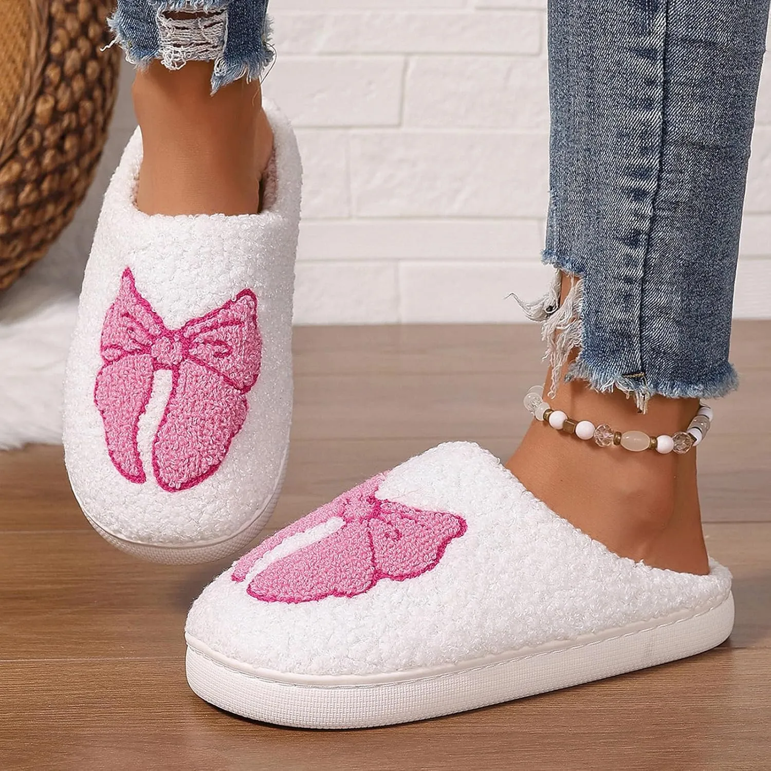 Afellicy Halloween Christmas Slippers Checkered Scuff for Women and Men Holiday Indoor Bedroom Fluffy Warm Fleece Slippers Winter Soft Cozy Home Non-Slip Soft Plush Slip-on Wool Lined House Shoes