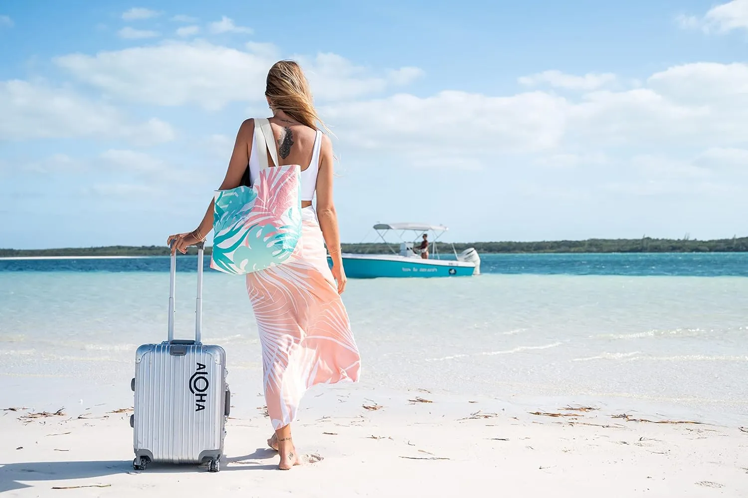 ALOHA Collection Tote | Lightweight, Packable, and Splash-Proof Beach Tote Bag | Easy to Clean