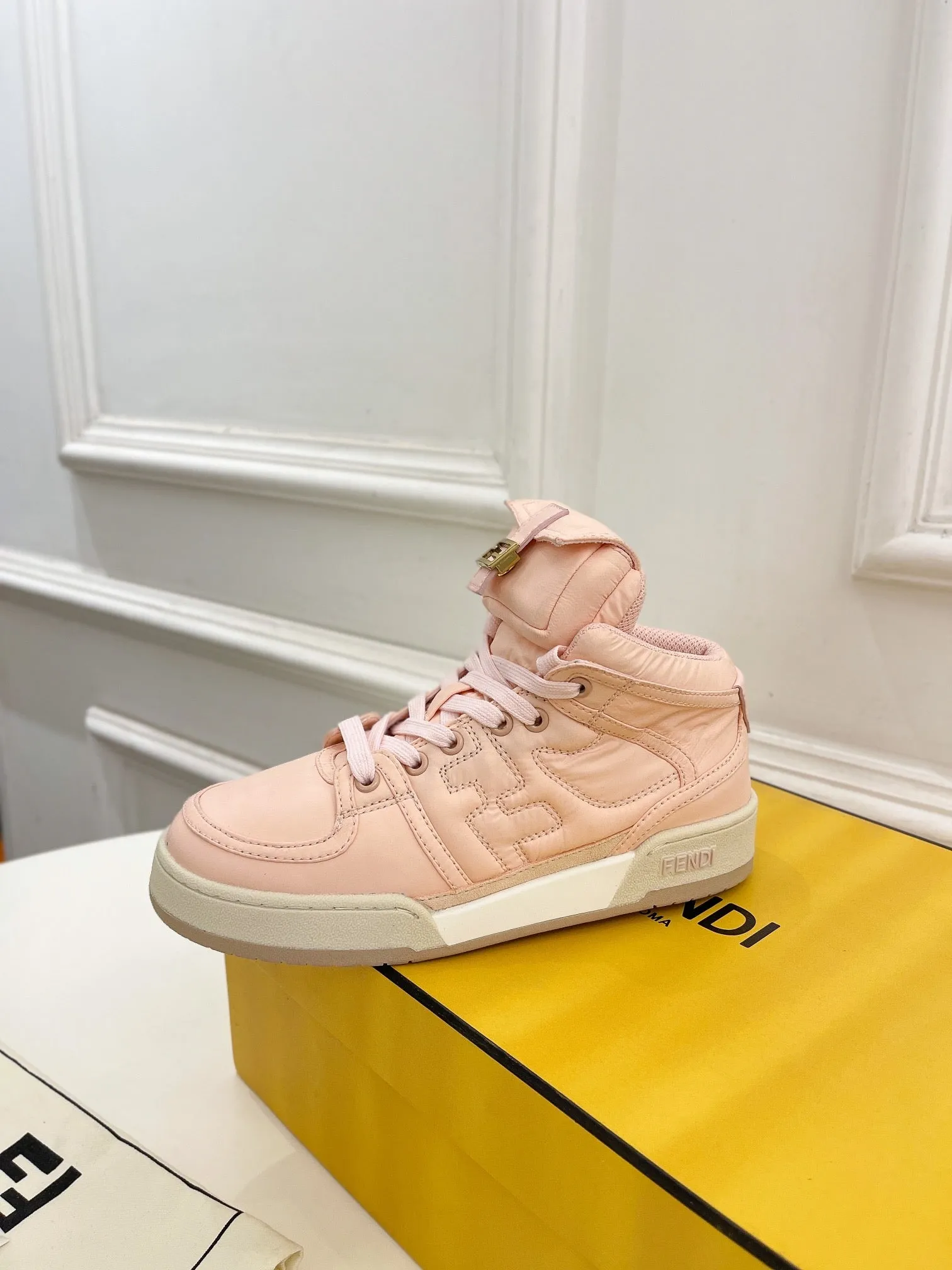 BOOTS SOCK LAMBSKIN LIGHT SNEAKER PINK FENDI FENDI On-budget IN Energy-saving LOGO