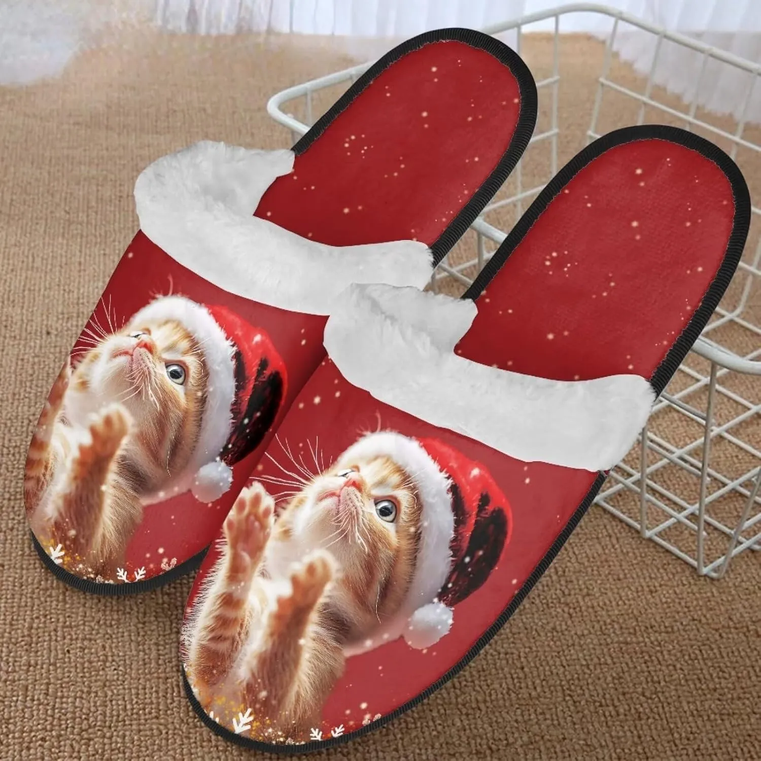 Christmas Slippers Soft Cushion Fuzzy Slippers for Women Indoor Cute Warm Anti-Slip Bedroom Slippers for Kids