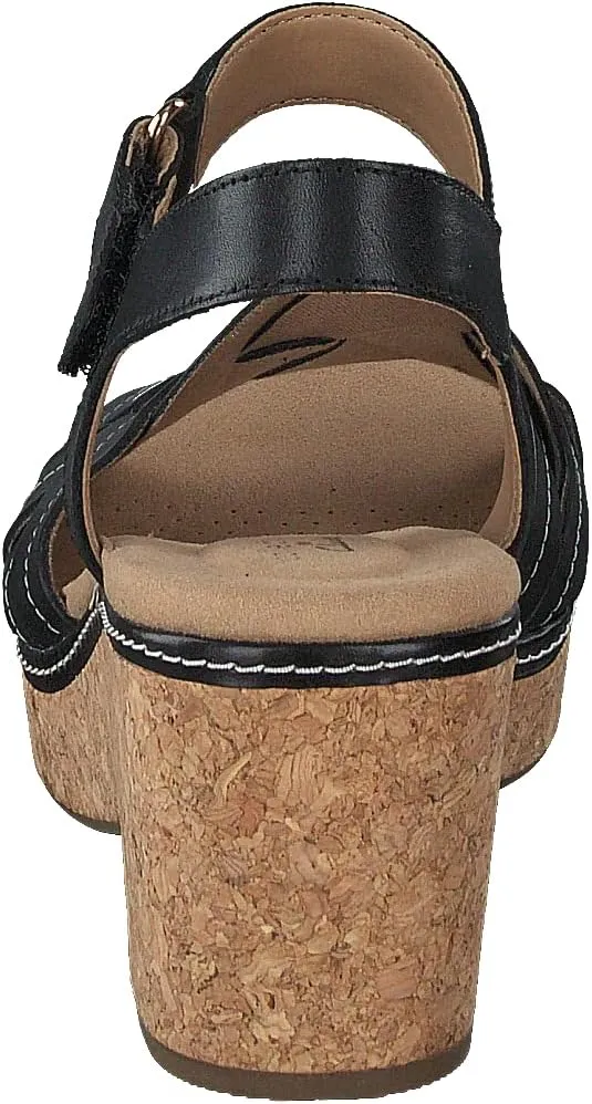 Clarks Women's Giselle Coast Sandal Leather