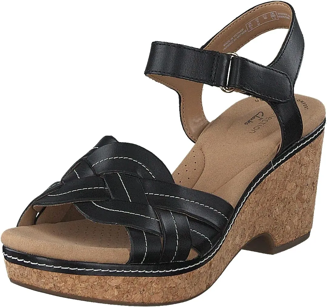 Clarks Women's Giselle Coast Sandal Leather