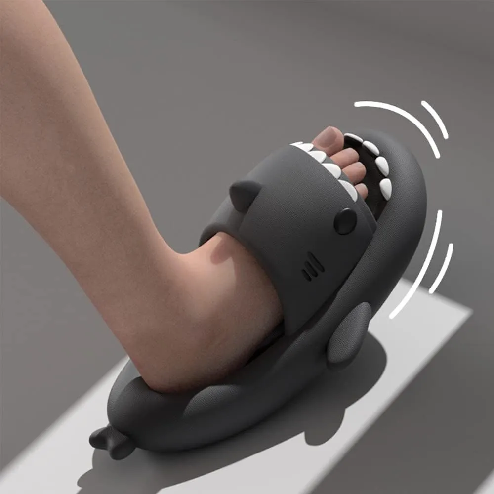 Cute Gradation Shark Slippers Beach Shoes 4CM Thick Soft Sole Summer Shark Slides for Women and Men EVA Non-Slip Bathroom Slippers Sandals indoor and Outdoor