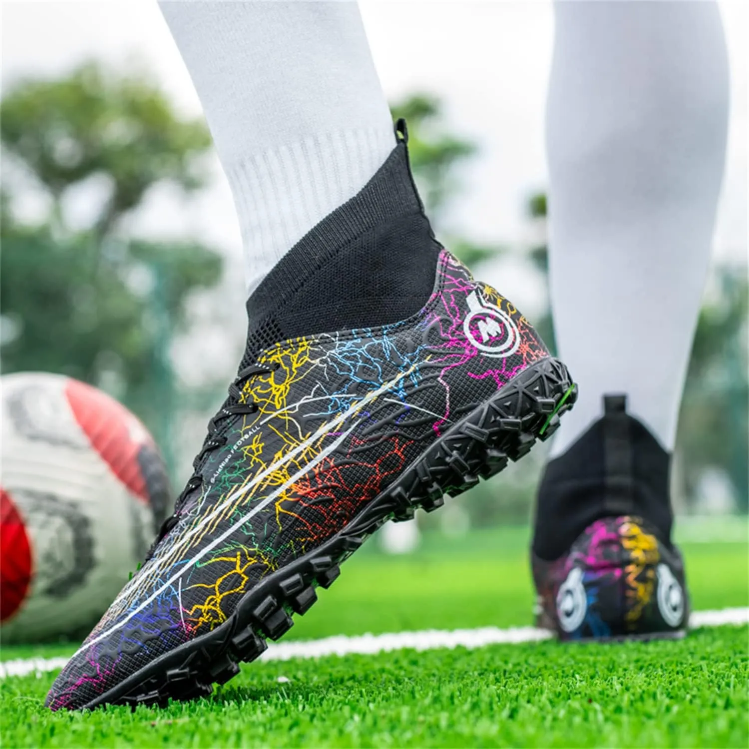 DRESER Competitive Unisex Soccer Shoes Men Women Indoor Outdoor Football Boots Athletic Turf Cleat Running Sports Lightweight Breathable Anti-Skid Damping Shoes