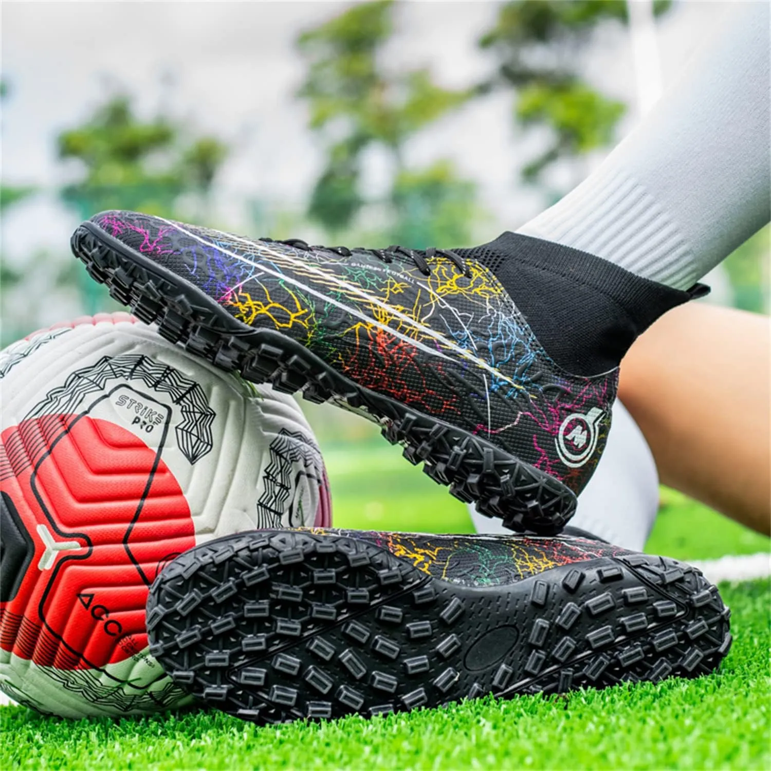 DRESER Competitive Unisex Soccer Shoes Men Women Indoor Outdoor Football Boots Athletic Turf Cleat Running Sports Lightweight Breathable Anti-Skid Damping Shoes