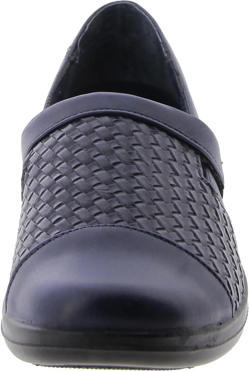 Easy Street Women's Destiny Sneaker