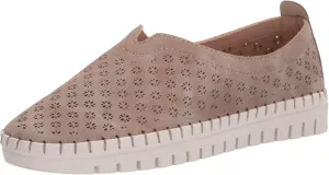 Easy Street Women's Flat Sneaker