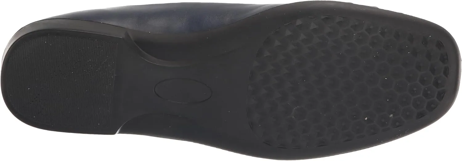 Easy Street Women's Hayes Sneaker