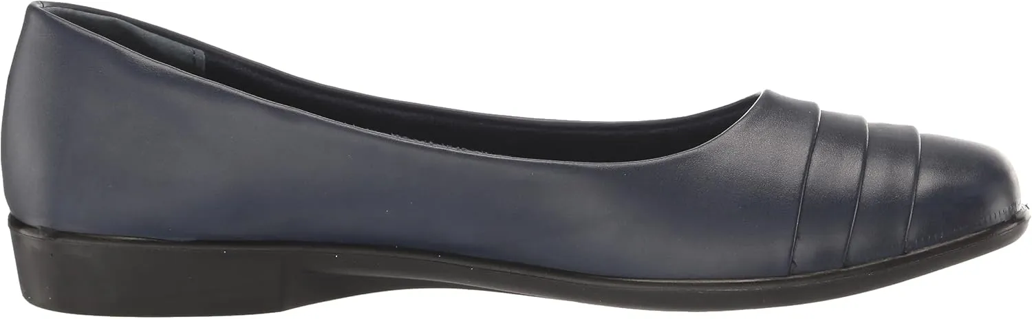 Easy Street Women's Hayes Sneaker