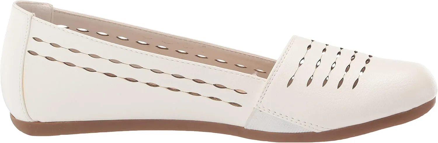 Easy Street Women's Isha Ballet Flat