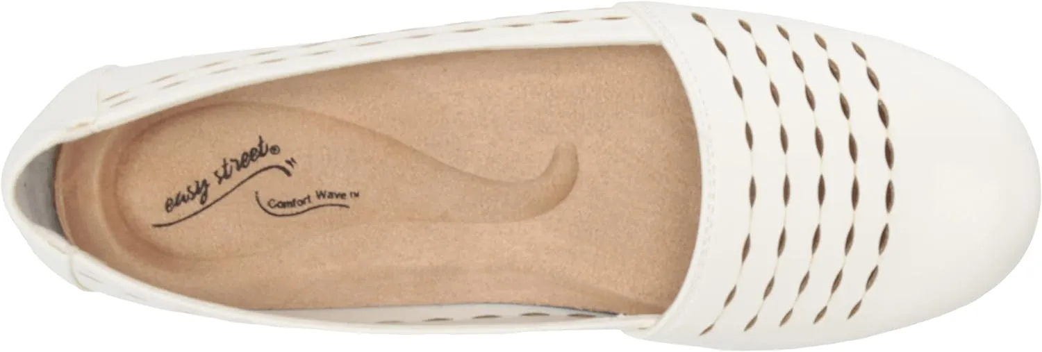 Easy Street Women's Isha Ballet Flat
