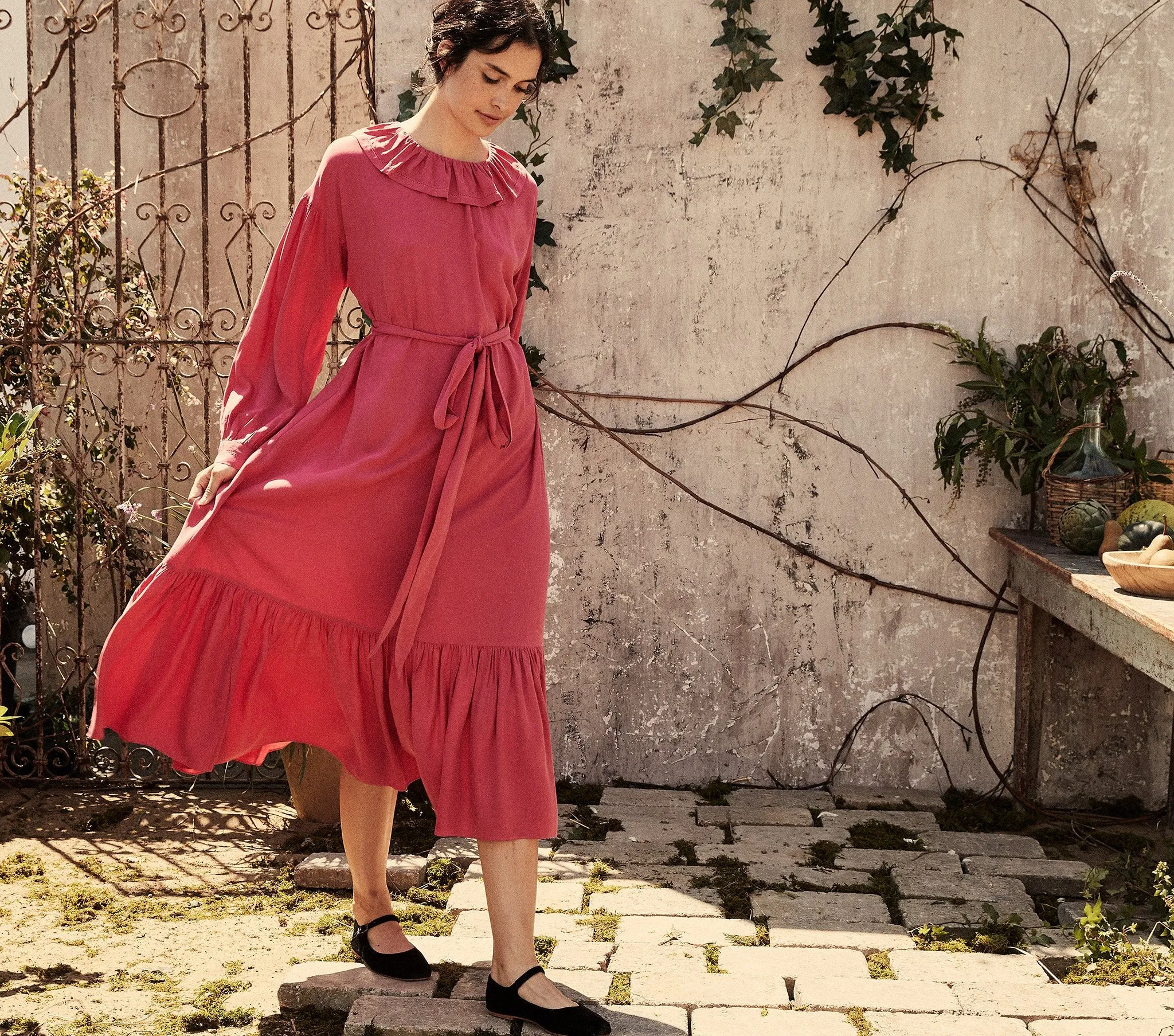 EVEREST DRESS -- CAMELIA