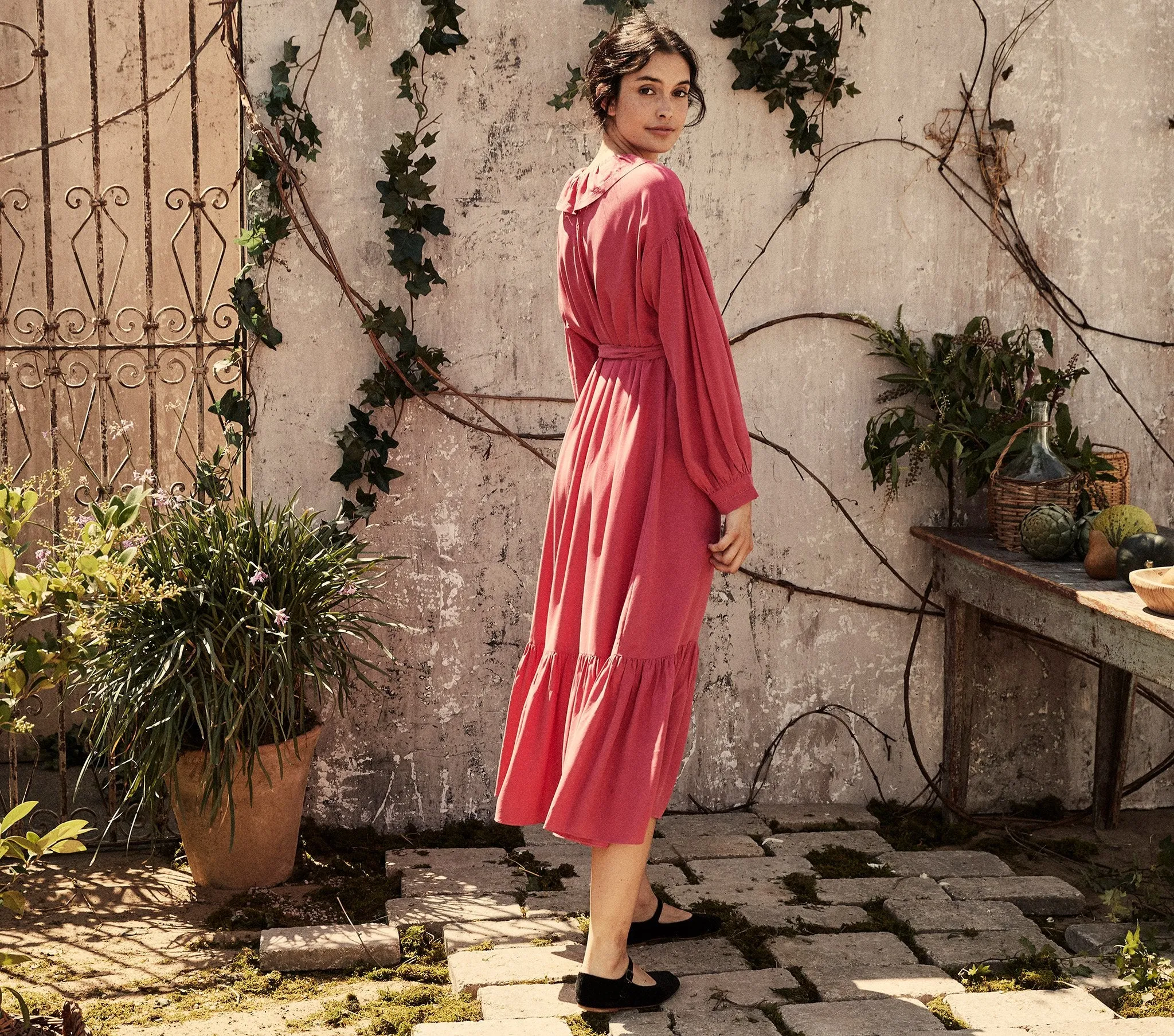 EVEREST DRESS -- CAMELIA