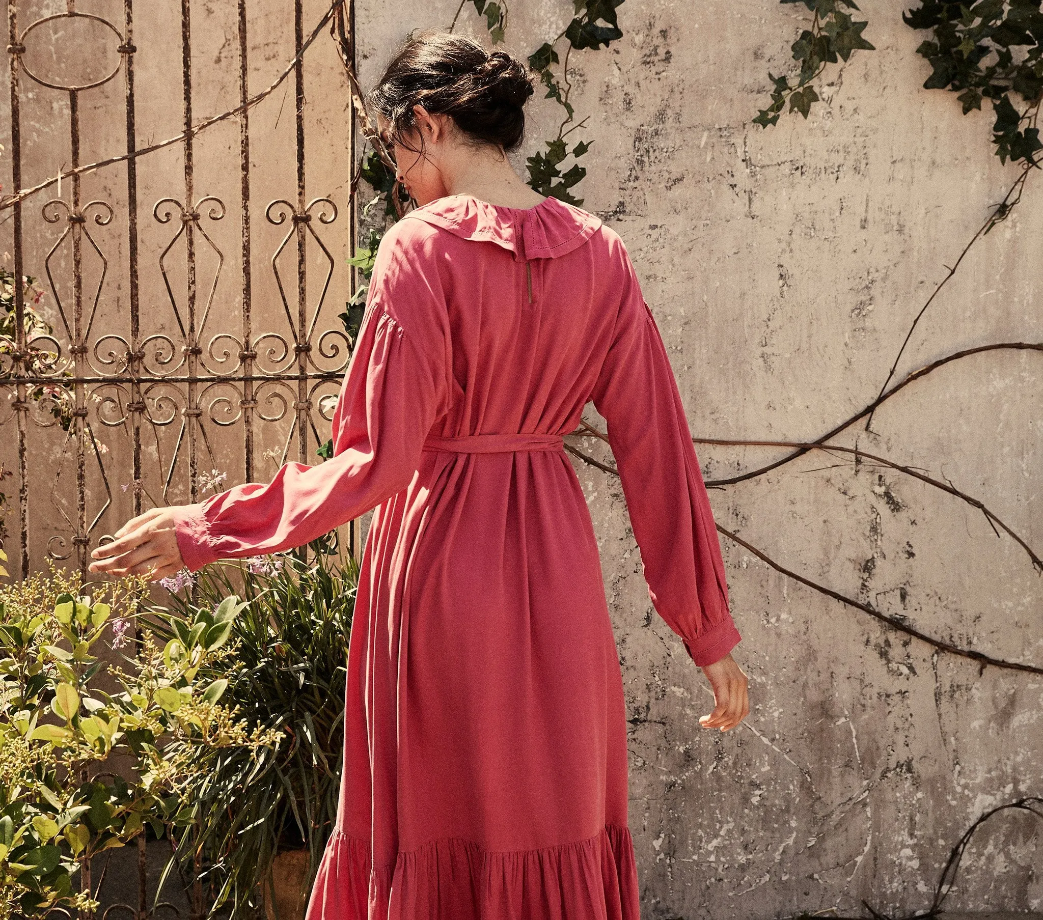 EVEREST DRESS -- CAMELIA