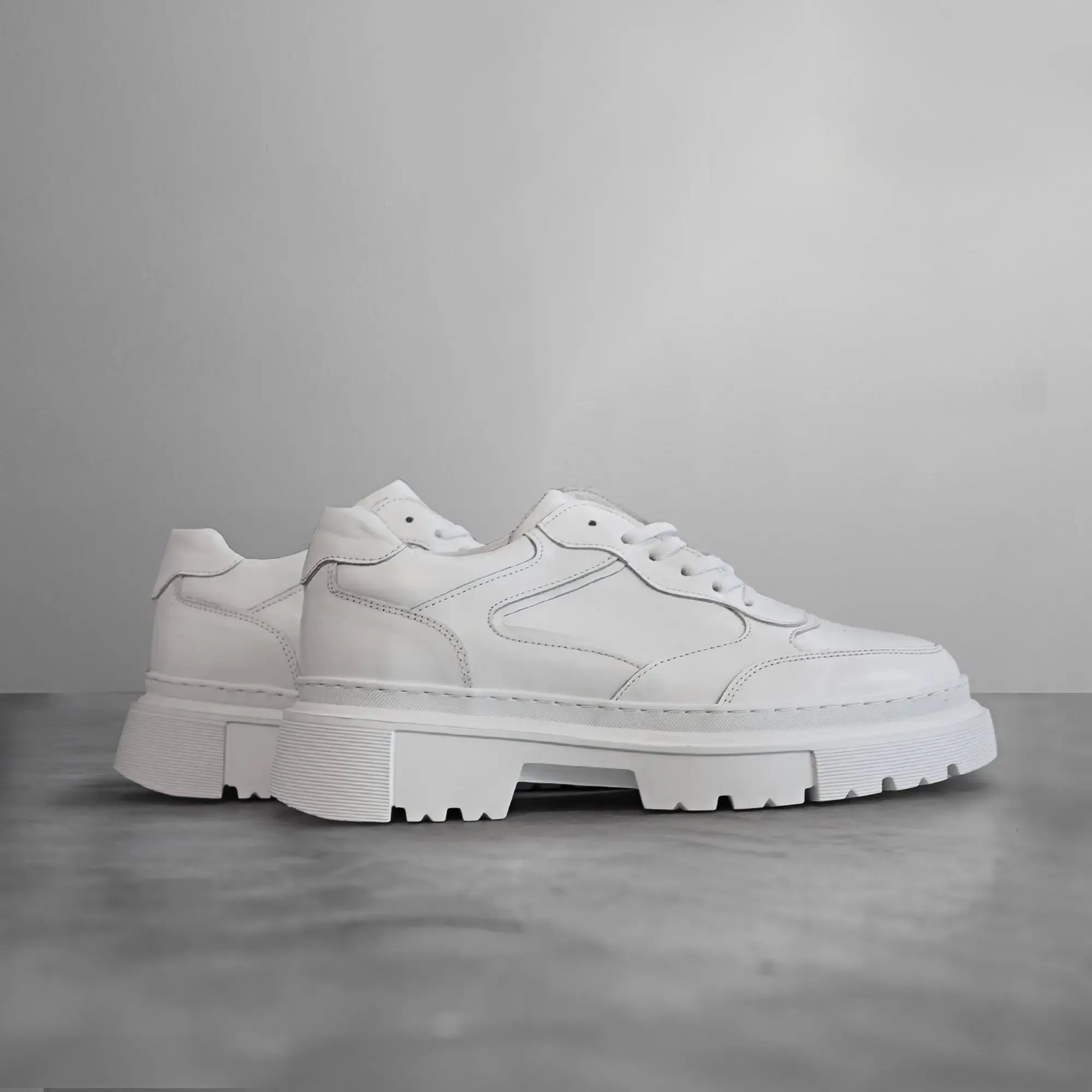 Form Sneaker White