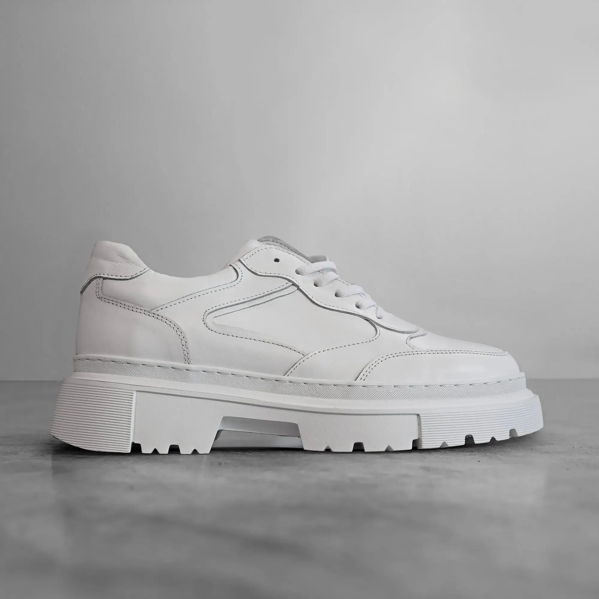 Form Sneaker White