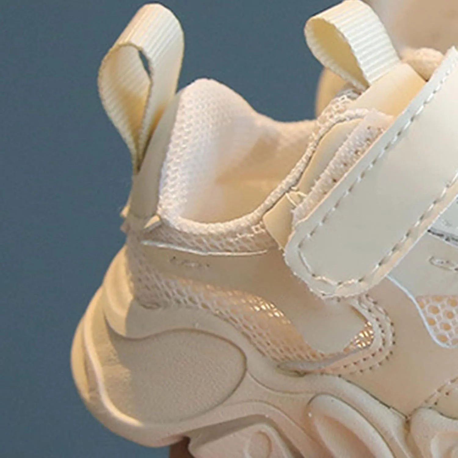 Girls Kids Ankle Hook and Loops Sneaker Mesh Breathable Light Outdoor Running Sport Shoes Sole Non Slip Baby Kids Shoes