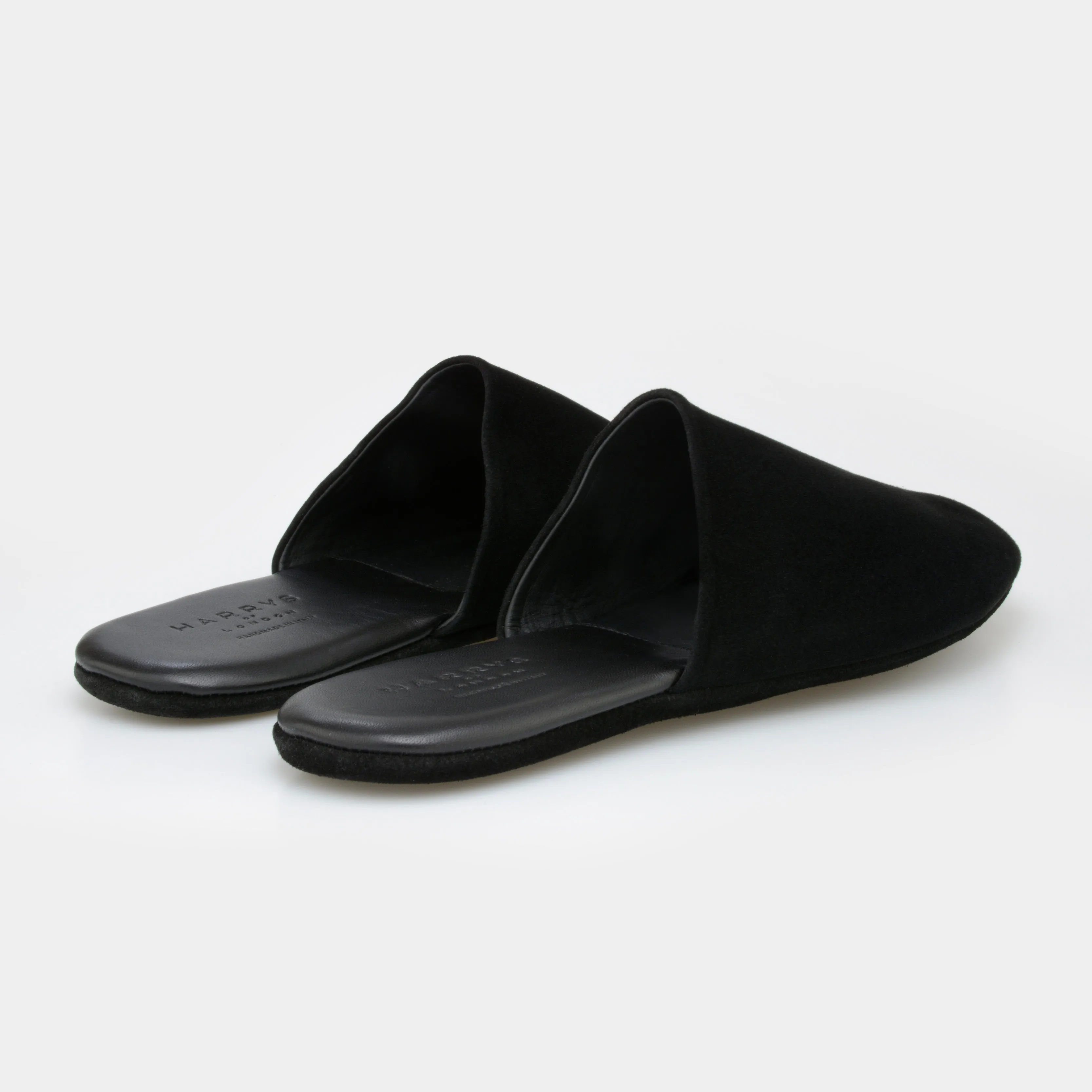 Jake Travel Suede Black