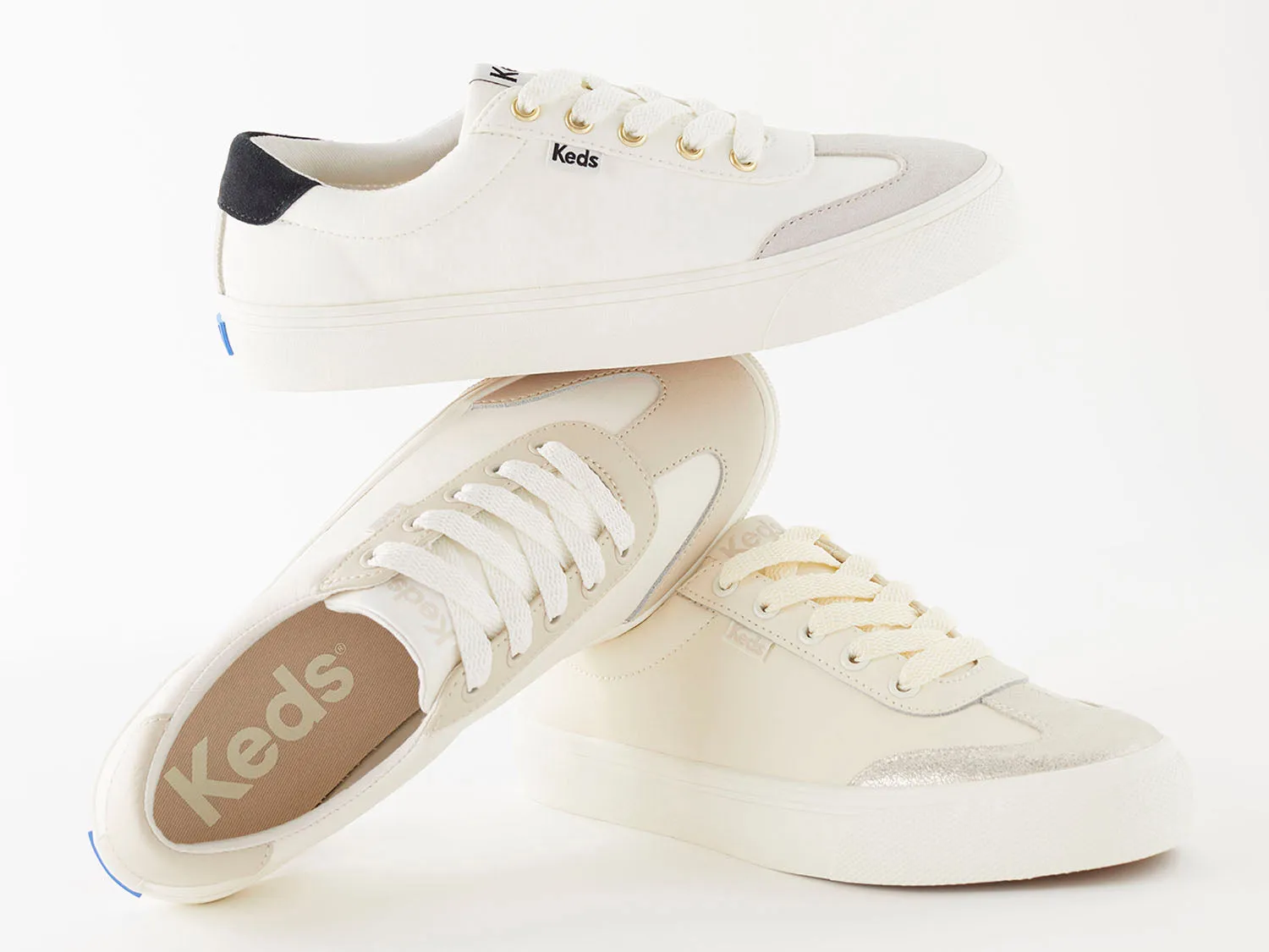 Jump Kick T-Toe Cream/Black