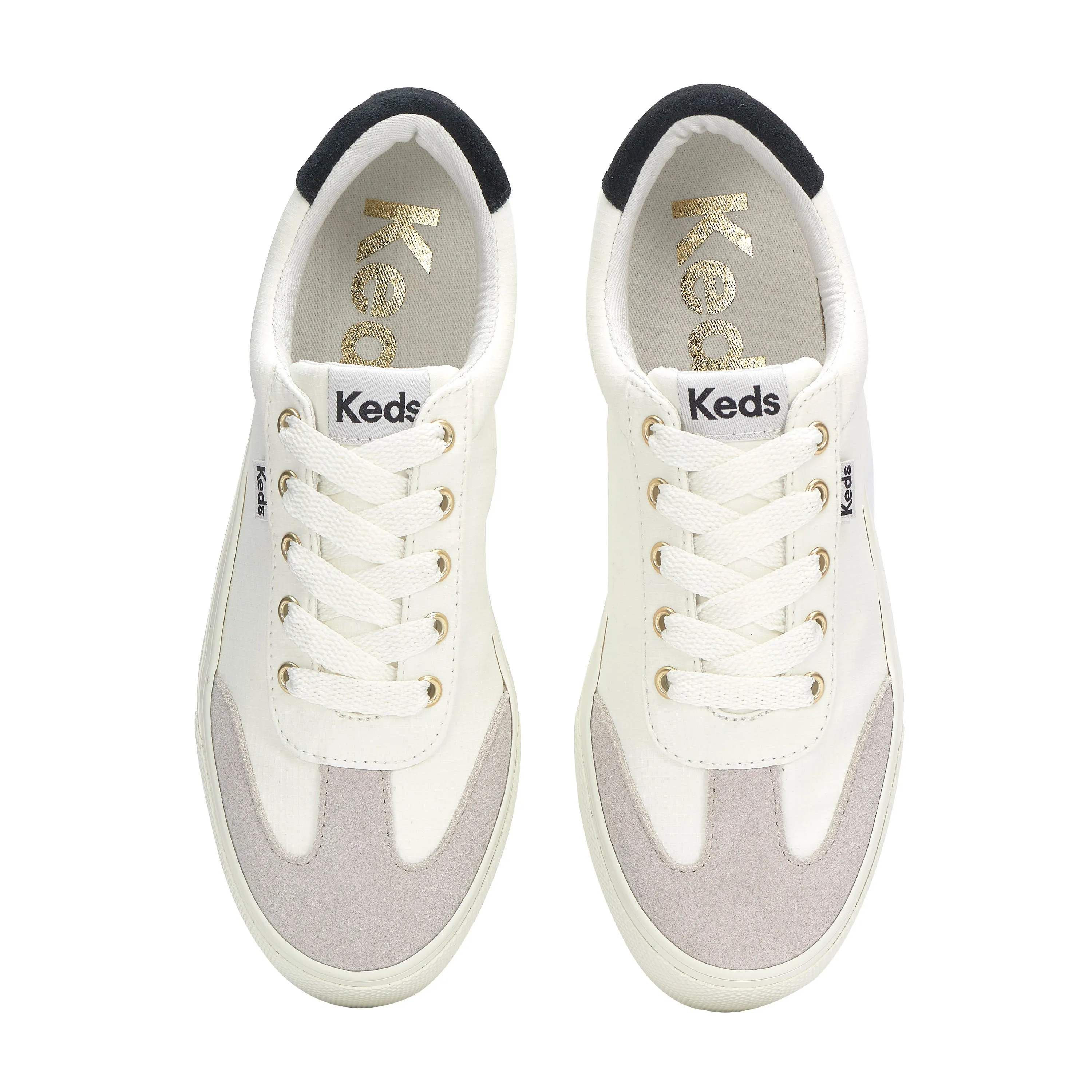 Jump Kick T-Toe Cream/Black