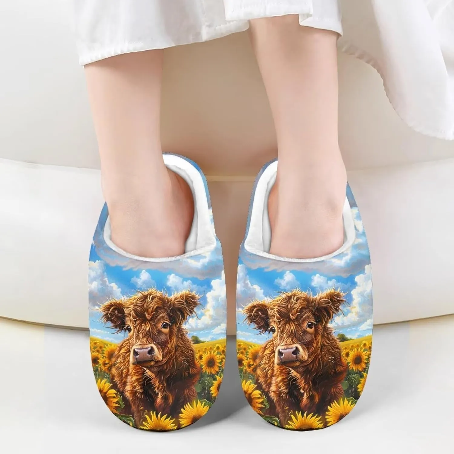 Lotusorchid Slippers for Kids, Soft Cushion House Slipper for Girls, Cozy Closed Toe Bedroom Slipper for Boys, Fuzzy Sleep Slippers