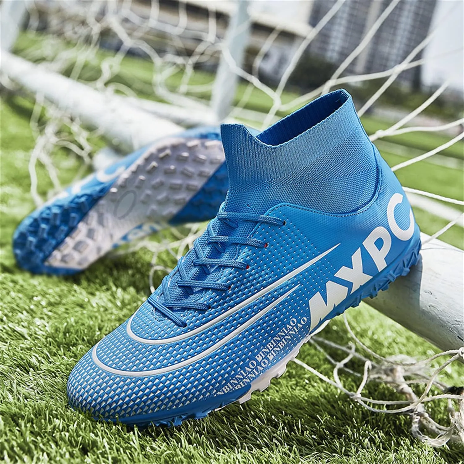 MDPCX Competitive Unisex Soccer Shoes Men Women Indoor Outdoor Football Boots Athletic Turf Mundial Team Cleat Running Sports Lightweight Breathable Anti-Skid Damping Shoes