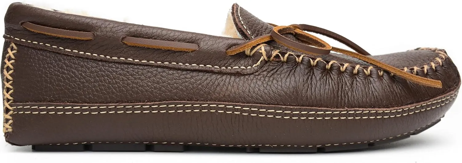 Minnetonka Mens Sheepskin Moose Slipper
