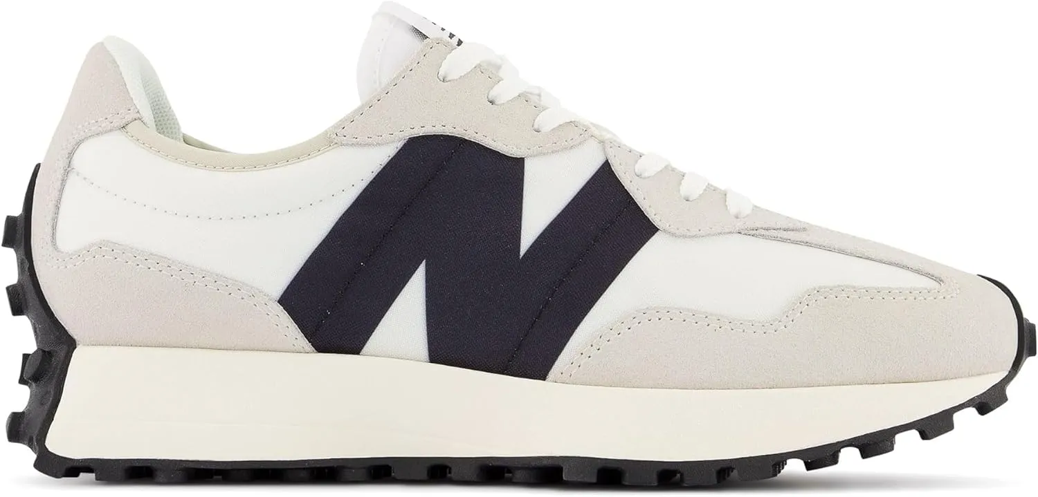 New Balance Women's Classic Sneaker
