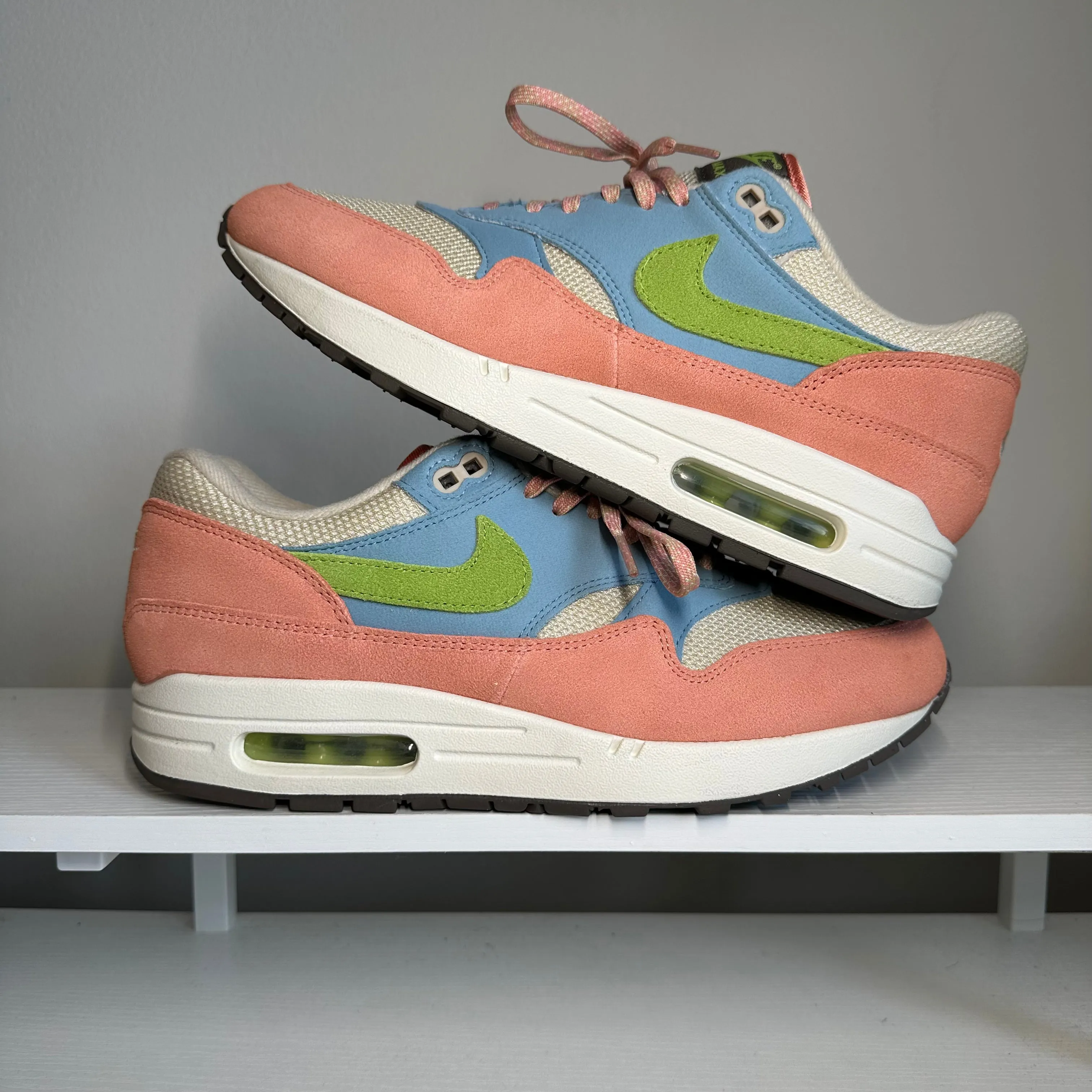 Nike Air Max 1 Light Madder Root Worn Blue *pre-owned* (SIZE 9)
