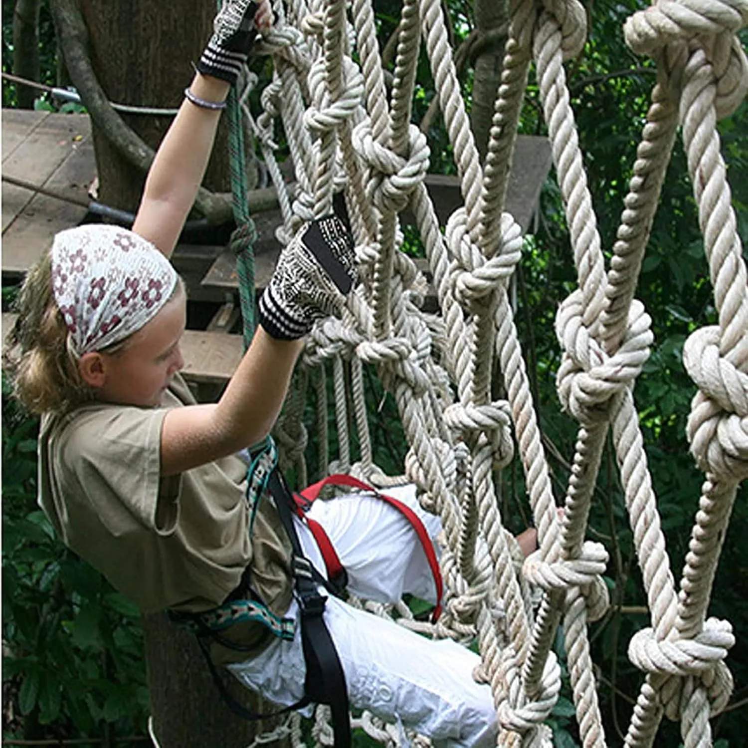 Playground Safety Net Climbing Cargo Net Cargo Rope Ladder Truck Trailer Fence Netting Easy to Install and Use for Stair Balcony Railing,1Mx1M(3.3FTx3.3FT)