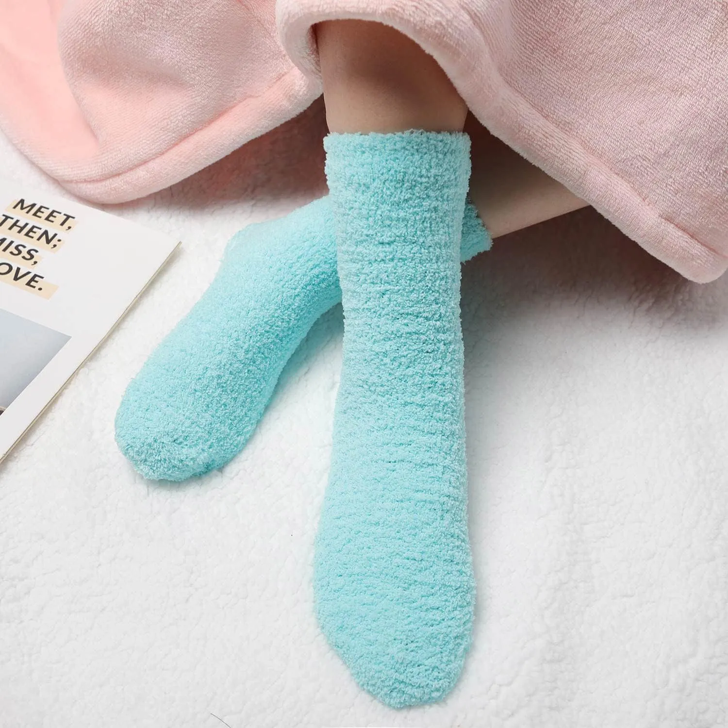 Plush Slipper Socks Women - Colorful Warm Fuzzy Crew Socks Cozy Soft for Winter Indoor