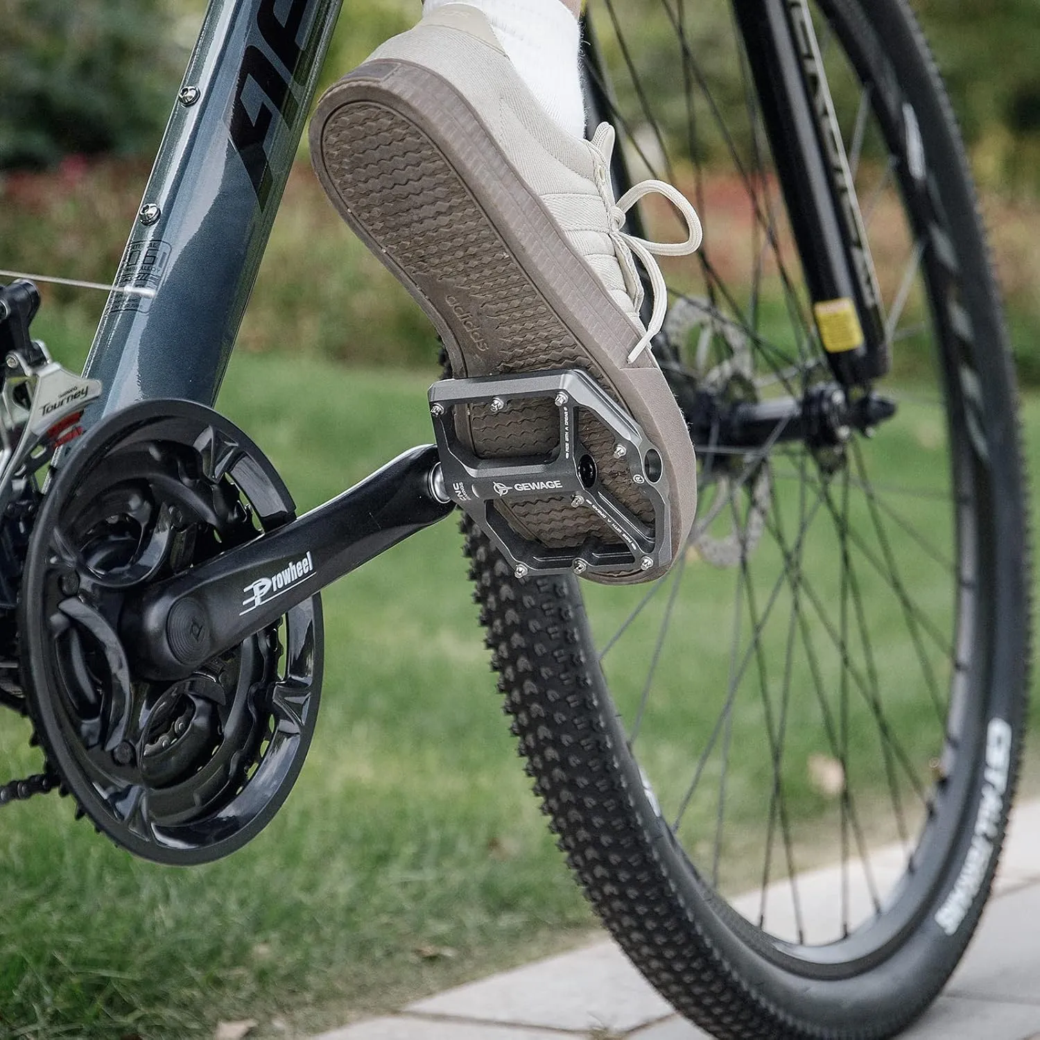 Road/Mountain Bike Pedals - 3 Bearings Bicycle Pedals - 9/16” CNC Machined Flat Pedals with Removable Anti-Skid Nails
