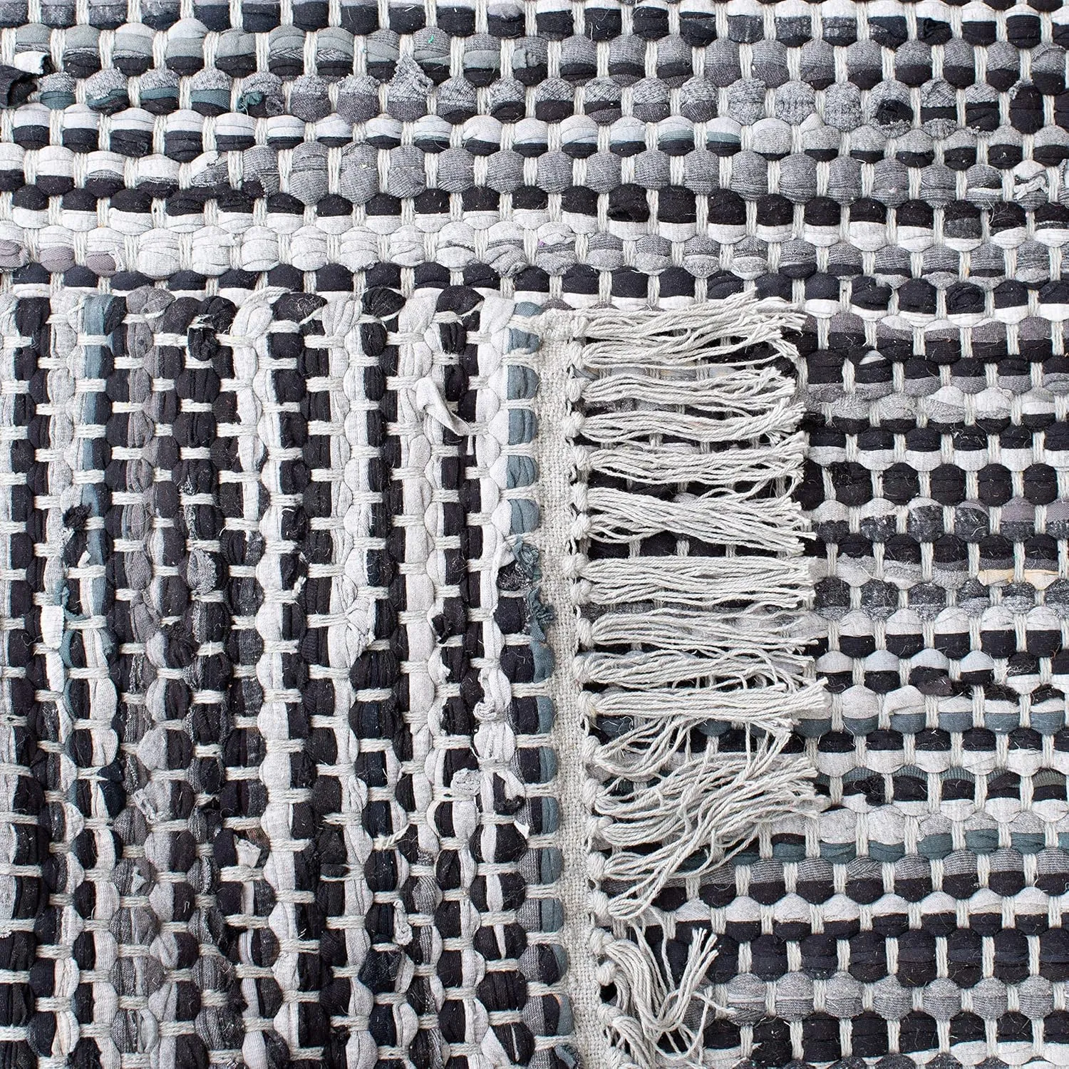 SAFAVIEH Montauk Collection Area Rug - 8' x 10', Grey & Black, Handmade Flat Weave Cotton, Ideal for High Traffic Areas in Living Room, Bedroom (MTK251F)