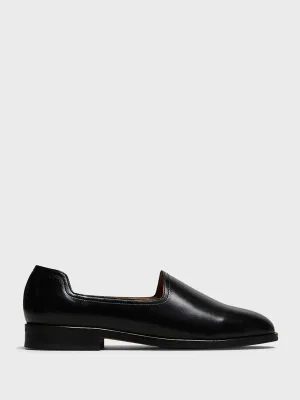 Slim Shoes in Black Leather