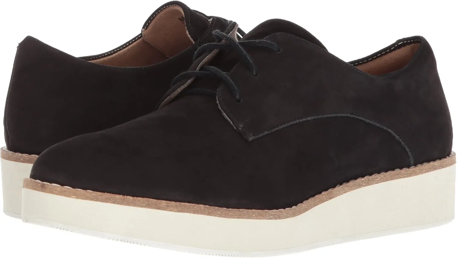 SoftWalk Women's Willis Oxford