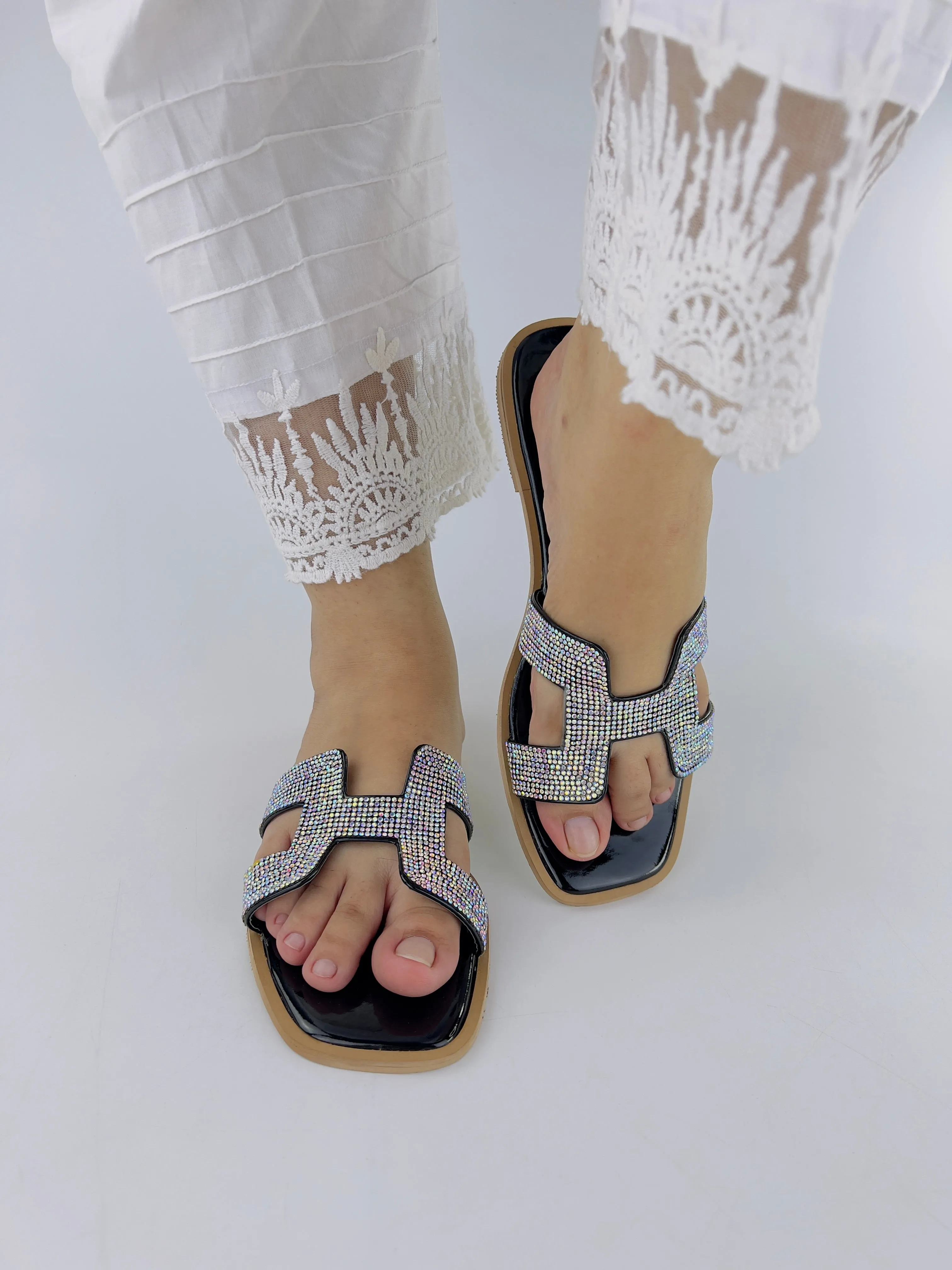 Spunkz Her H Style Oran Black Flat Sandals-11034