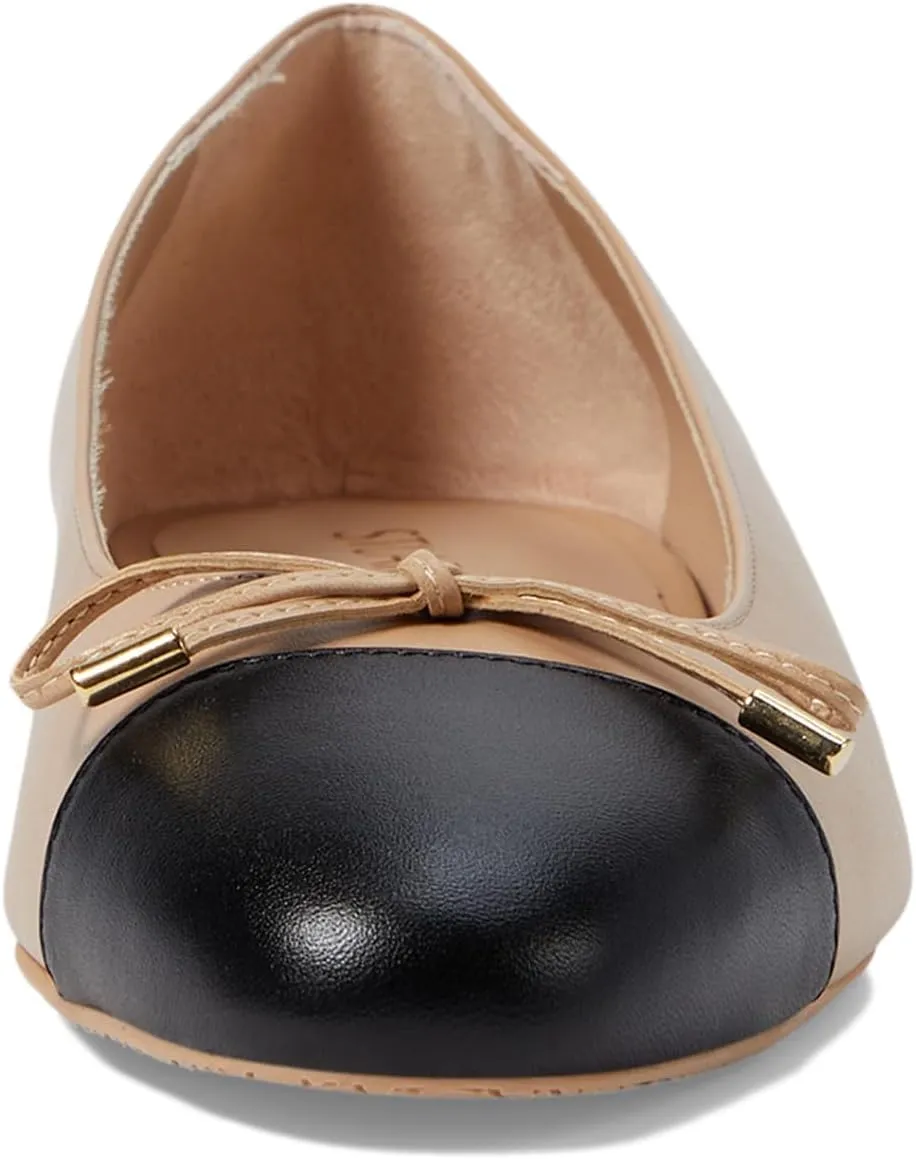 Stuart Weitzman Women's Sleek Bow Flat Ballet