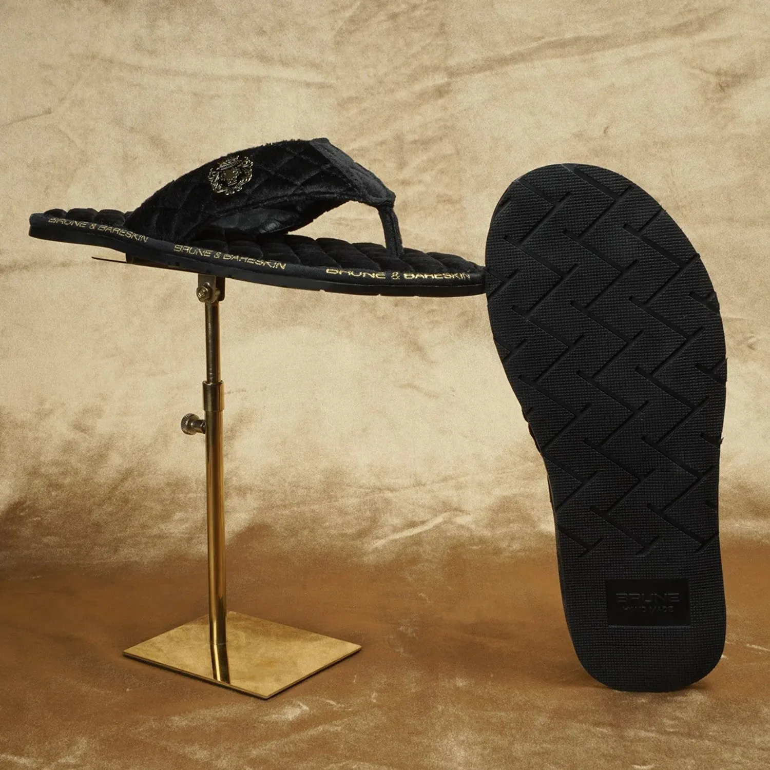 V-Shaped Quilted Slippers with Black Brand Lining Velvet