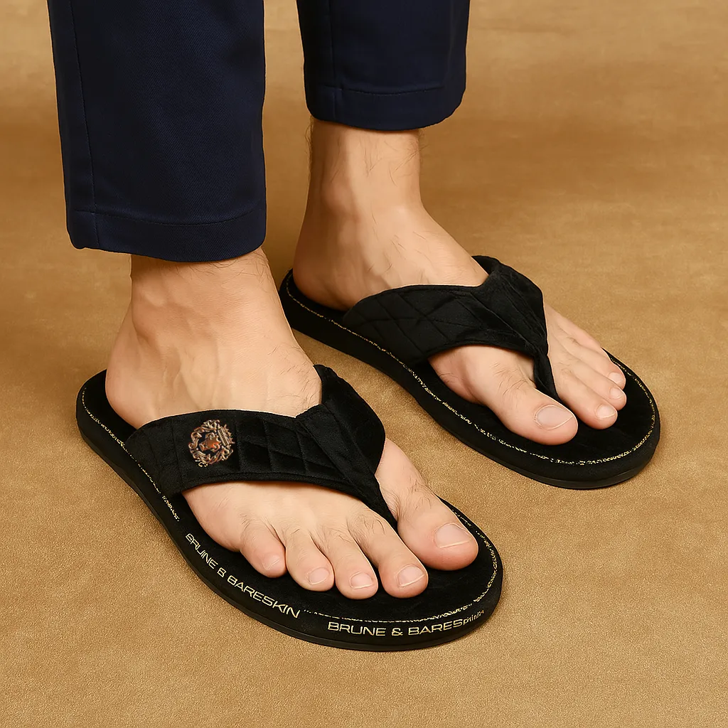 V-Shaped Quilted Slippers with Black Brand Lining Velvet