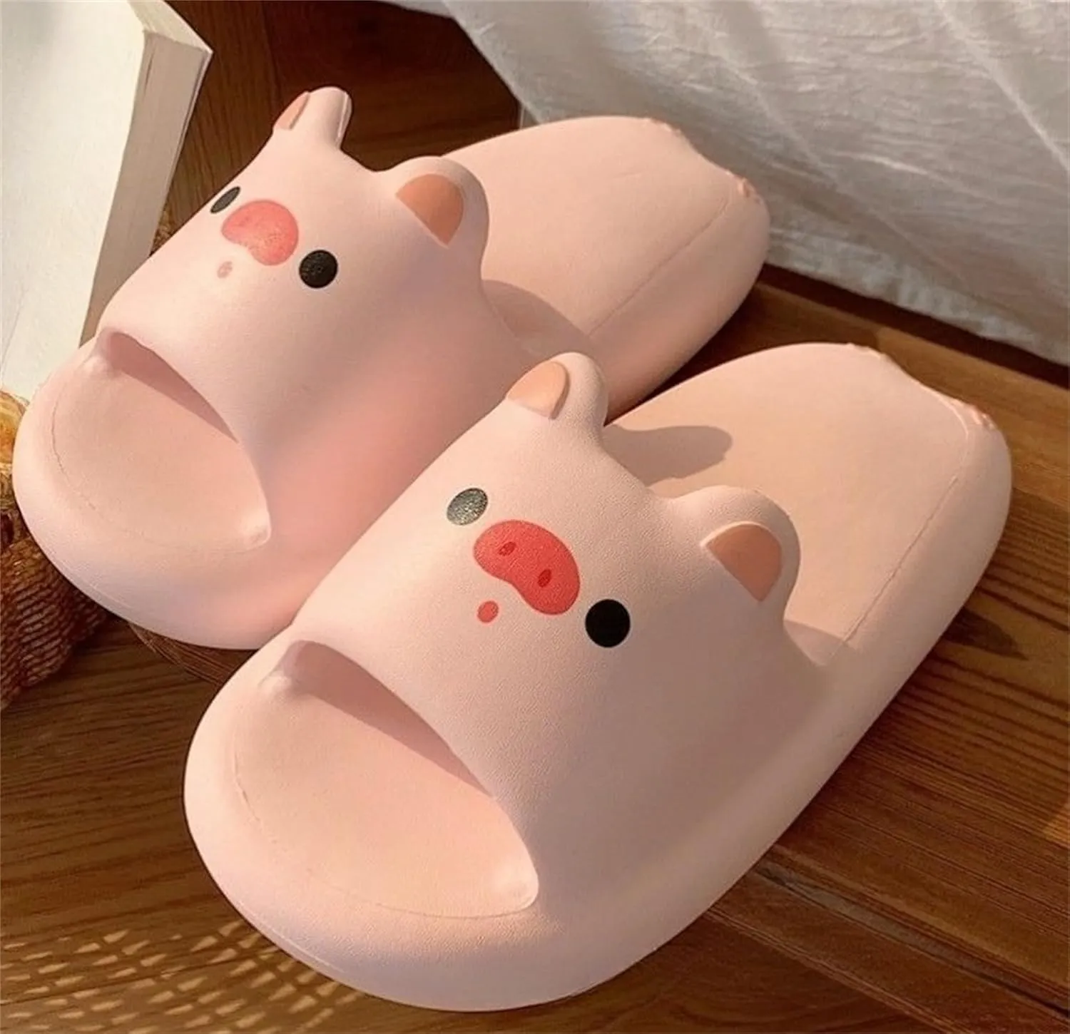 Women's Cute Animal Pig Slippers - Comfortable Beach Sandals