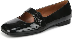 ZODIAC Women's Classic Loafer Flat